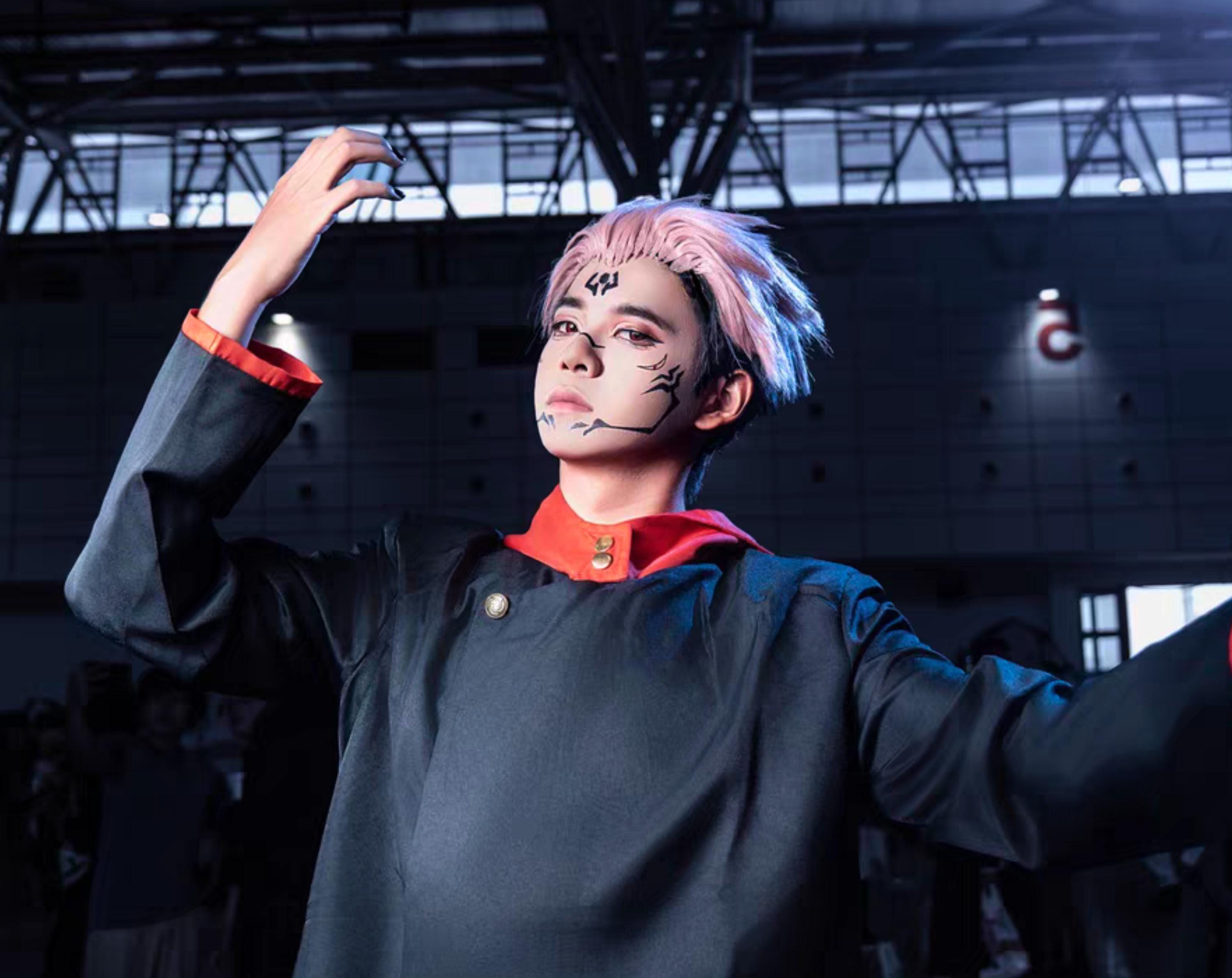 itadori-yuji-cosplay-jujutsu-kaisen-cosplay-costume-complet-du-corps