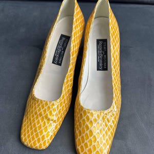 Vintage Stuart Weitzman for Russell & Bromley Block Heel Shoes Python Print, Size 7, Made in Spain, Perfect for Weddings, Special Occasions