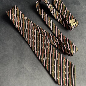 Vintage Hermes Silk Tie, Equestrian Striped Pattern, Horseshoe Pattern , 100% Silk, Made in France, Designer Silk Tie, Gift For Him