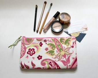 Zipper Pouch, Pink Zipper Pouch, Makeup Bag, Floral Zipper Pouch, Makeup Purse, Zipper Bag, Casual Purse, Cosmetic Pouch, Gifts for 15