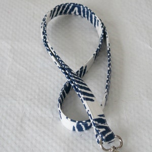 Blue White Lanyard / Chevron Lanyard / Key Lanyard / ID Badge Holder / Chevron Keychain Lanyard  / Teacher Lanyard / Pretty Lanyards