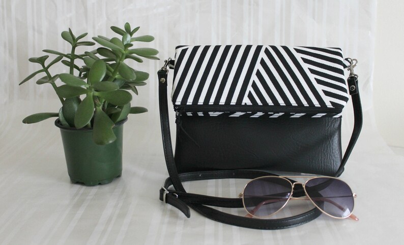 Boho Bag Gifts for 50 Black Crossbody Bag Handbag JULIA CrossBody Purse Every day Purse Foldover Crossbody Bag Simple CrossBody Bag