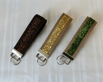 Llavero marrón / llavero de oro / conjunto de tres llaveros / profesor llaveros / enfermera llavero / Key Wristlet / regalos para menos de 20 / regalos de vacaciones