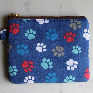 Small zipper pouch, fabric coin purse, blue paw print coin purse, wallet purse, id pouch, keyring pouch, gifts for her, earbuds pouch