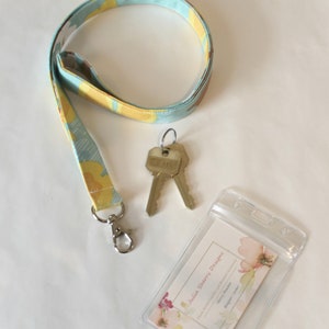 Floral Lanyard / Mint Green Lanyard / Badge Lanyard/Keychain Lanyard/Badge Holder/Nurse Lanyard/Teacher Lanyard /Pretty Lanyard/Boho Lanyard