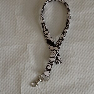 Damast Lanyards / Schlüsselbänder/Lanyards schwarz / ID Badge Halter / süße Schlüsselbänder/Schlüsselanhänger/Krankenschwester Schlüsselbänder /Fabric Lanyards / Geschenke für unter 10