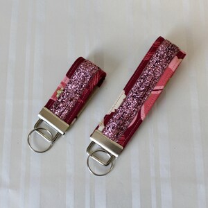 Pink Key Fob / Berry Floral Glitter Key Chain /Teacher Key Fobs/ Nurse Key Fob/Key Wristlet /Gifts for Under 15/Bridal Gifts / Holiday Gifts