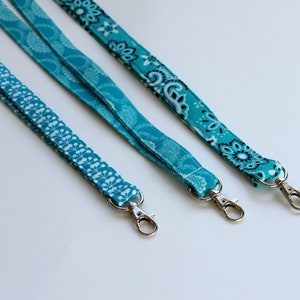 Blue Lanyard - Floral Lanyard- Bandana Lanyard - Keychain Lanyard - ID Lanyard - Cute Boho Lanyard -Girly Lanyard - Teacher Fabric Lanyard