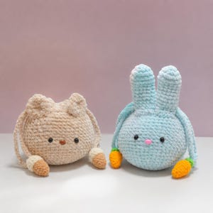 Patrón de ganchillo para bolsa de conejito y oso (2 en 1): Conjunto de bolsa de amigurumi esponjosa con cordón.