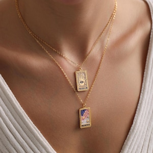 Collana con carte dei tarocchi in smalto, collana con mazzo di tarocchi, collana astrologica, collana spirituale, collana mistica, regalo per lei, regalo di Natale