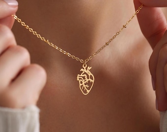 Vergoldete zierliche anatomische Hert Anhänger Halskette, echte menschliche Herz Halskette, Anhänger Halskette, Mutter Geschenk, Doktor Krankenschwester Geschenk, Geschenk für sie