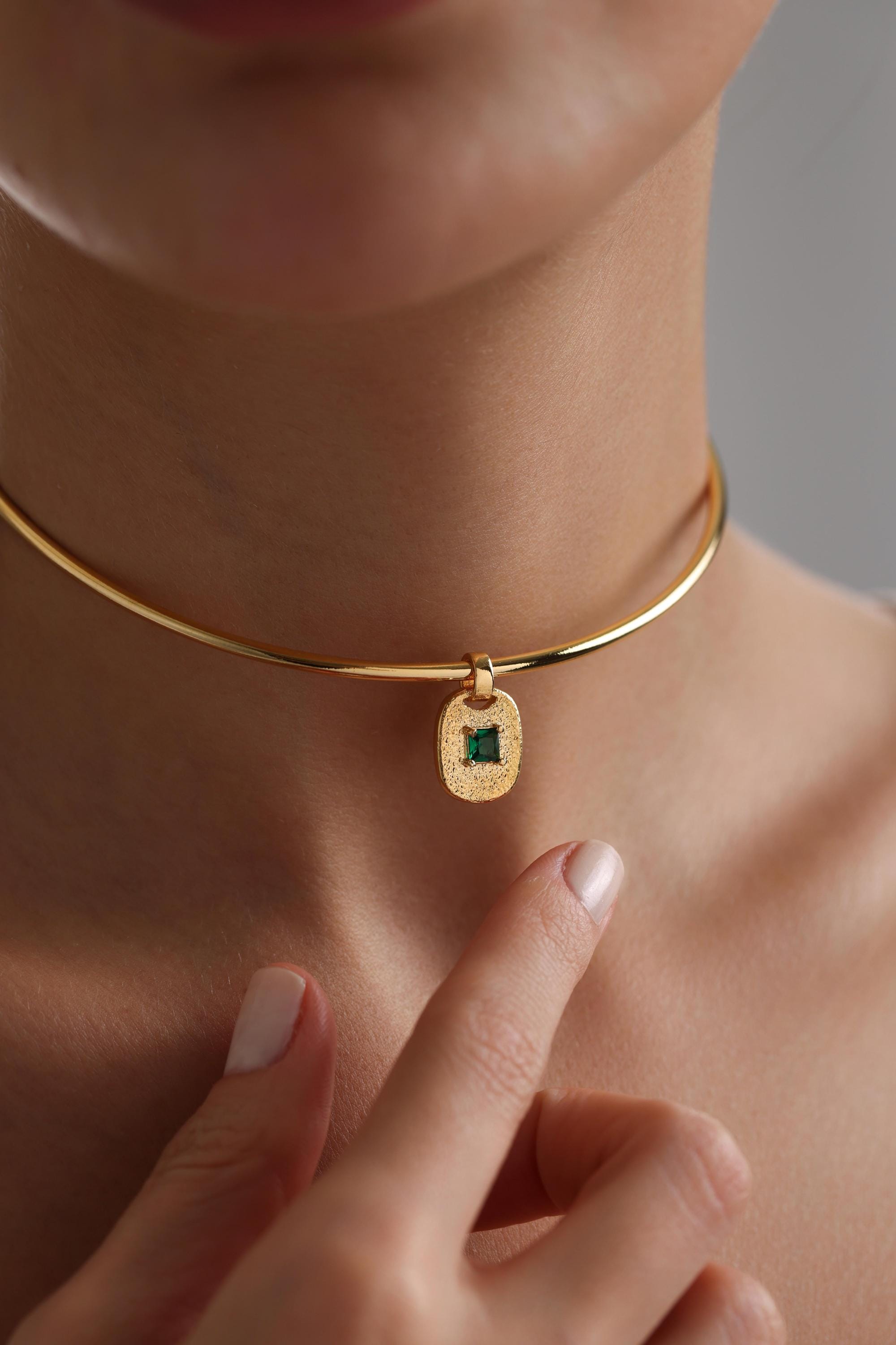 Gold Plated Birthstone Choker Necklace, Birthstone Cuff Necklace, Unique Birthstone Necklace, Mom Gift, Gift for her, Christmas Gift
