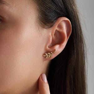 18K Gold Plated Dainty Leaf Stud Earrings, Gold Leaves Earrings, Gold Earrings for Everyday, Perfect Gift for her, Women Earrings