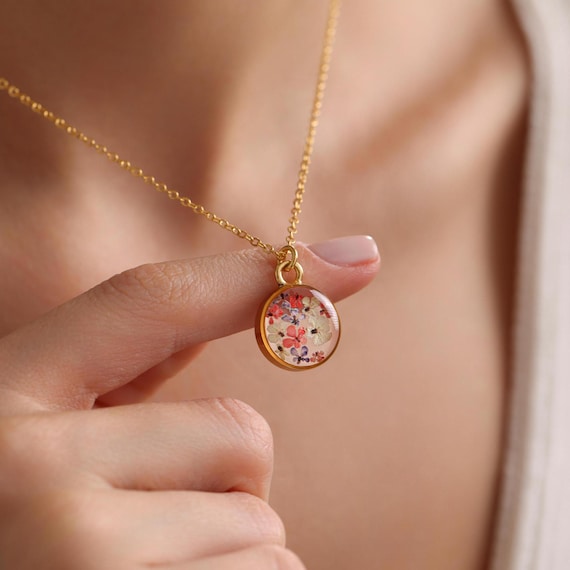 Personalized Birthflower Coin Pendant Necklace, Real Birthflower Necklace, Pressed Birthflower Necklace, Gift for her, Christmas Gift