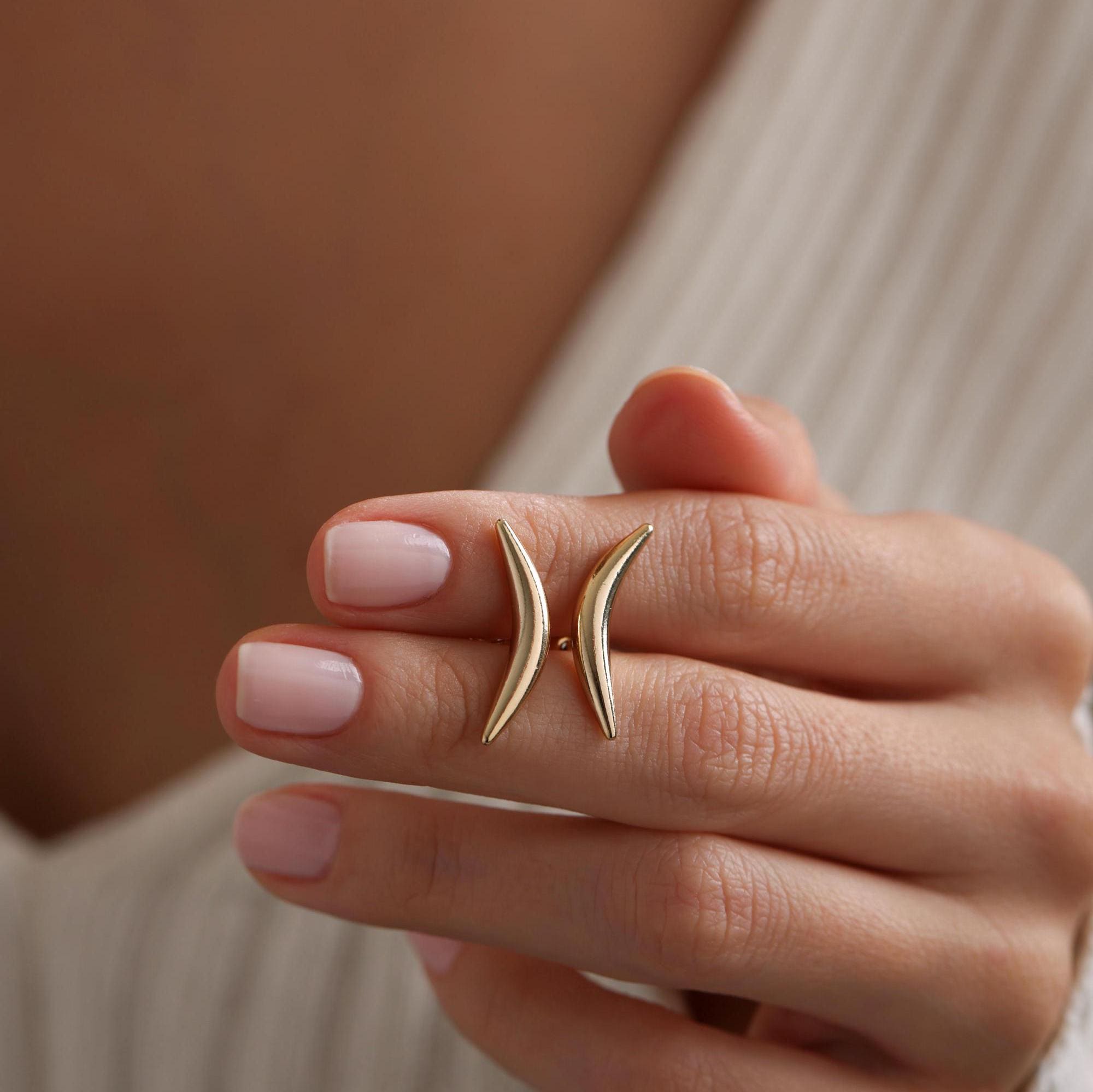 18K Gold Plated Tiny Curved Bar Stud Earrings, Curved Line