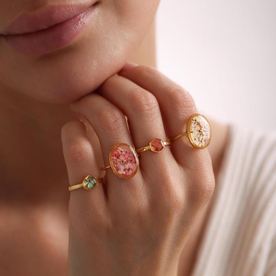 Personalized Birth Flower Ring, Real Birthflower Ring, Pressed Dried Birthflower Ring, Gift for her, Mom Gift, Women Rings, Christmas Gift