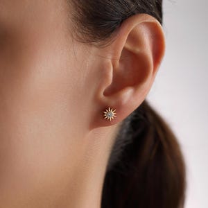 18K Gold Plated Very Tiny Sun Pave Stud Earrings, Sunburst Earrings, Celestial Earrings, Everday Earrings, Gift for her, Earrings for Women