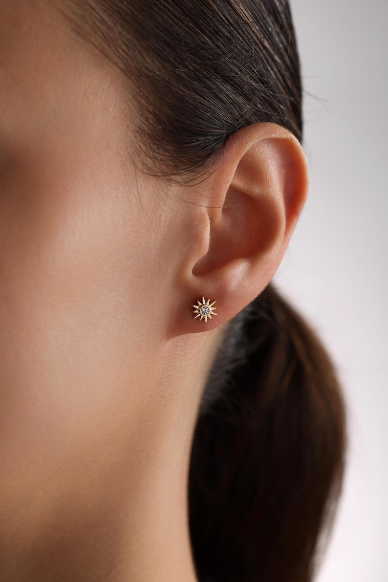 18K Gold Plated Very Tiny Sun Pave Stud Earrings, Sunburst Earrings, Celestial Earrings, Everday Earrings, Gift for her, Earrings for Women