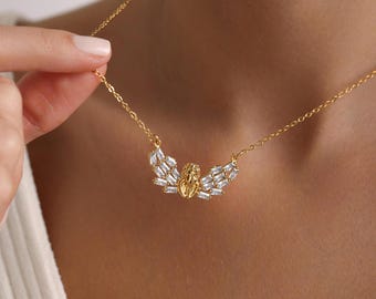 Collar con colgante de ángel bebé delicado chapado en oro y pavé, regalo para embarazadas, collar conmemorativo, regalo para quienes sufrieron un aborto espontáneo, collar para la pérdida de un bebé, ala baguette