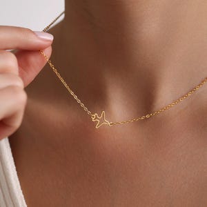 Gold Plated Minimalist Dainty Airplane Pendant Necklace, Travel Necklace, Mini Plane Necklace, Travel Lover Gift, Gift for her Everyday Gift