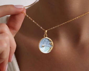 Gold Plated Enamel Moon Face Coin Necklace, Crescent Necklace, Medallion Moon Pendant Necklace, Everyday Necklace, Birthday Gift