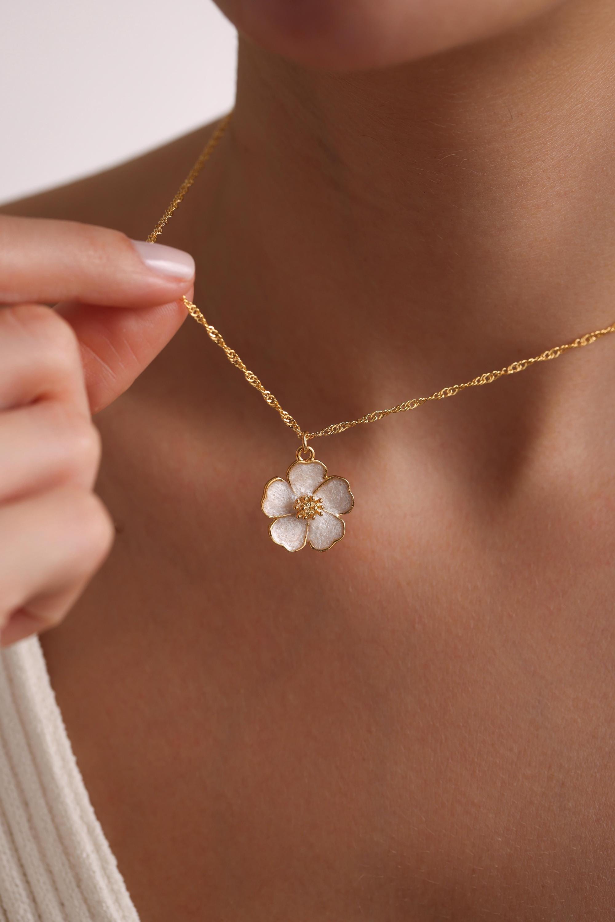 Gold Plated Enamel Sakura Flower Necklace, Flower Necklace, Gold Sakura Flower Necklace, Christmas Gift, Gift for her, Everyday Necklace