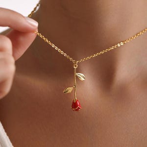 Gold Plated White Red Enamel Rose Flower Necklace, Rose Necklace, Flower Necklace, Gift for her Christmas Gift, Mom Gifts, Everyday Necklace