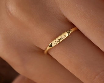 Anillo personalizado a medida, delicado anillo con placa grabada con nombre, joyería con nombre, anillo con nombre de oro macizo de 14k para mujer