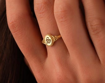 Anillo delicado personalizado de oro de 14k grabado, anillo de sello gótico vintage para dedo meñique, joyería medieval