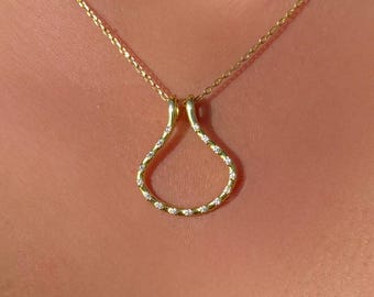 Collar porta anillos con piedra de nacimiento, colgante porta anillos con herradura de diamantes para bodas, colgante porta anillos con pavé, collar porta anillos personalizado.