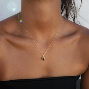 Heart Gold Evil Eye Necklace, Delicate 3rd Eye Jewelry, Dainty Protection Pendant, Greek Talisman Nazar Necklace