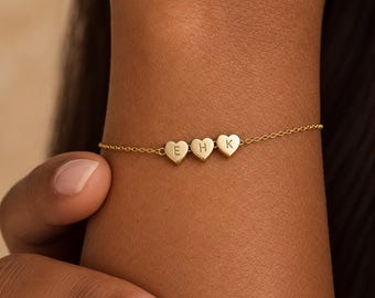 Custom Heart Letter Bracelet, Personalized Initial Heart 3D Tiny Charm, Family Bracelet for mom grandma, Kids Bracelet