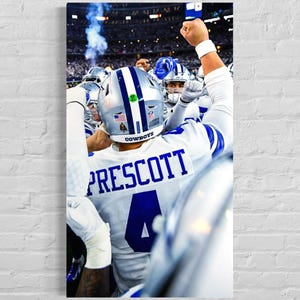 Dak Prescott Poster Vertical Football, Matte Print for NFL Fans,  Dallas Cowboys Wall Art, Sports Bedroom Decor, NFL Memorabilia, Sports Fan