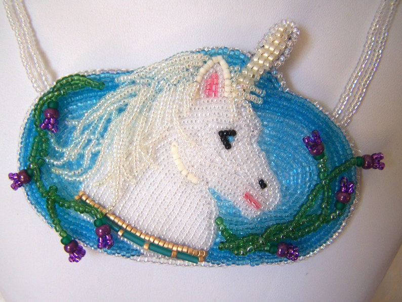 Unicorn Necklace Beadweaving image 3