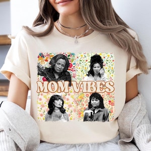 Maglietta Mom Vibes, Maglione divertente Mom Life, Maglietta mamma anni &#39;90, Felpa per la festa della mamma, Maglietta mamma cool, Regalo per la mamma, Felpa con cappuccio retrò per la mamma