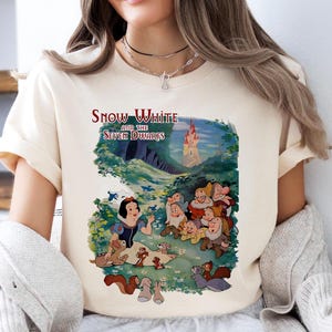 Retro Schneewittchen und die sieben Zwerge Shirt, Disney Schneewittchen T-Shirt, Prinzessin Schneewittchen Geschenk, Disney Girls Trip T-Shirt, Disneyworld Pullover