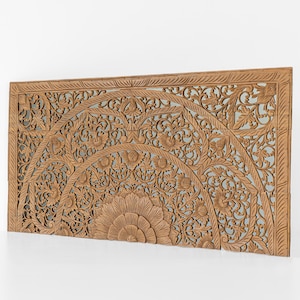 Cabecero de cama King de perfil bajo de 193 cm / Tallado en madera de teca reciclada / Muebles de dormitorio de pared / Paneles teñidos en marrón claro