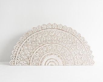 Liquidación / Cabecero extragrande tamaño Queen de 60 pulgadas / Cabecero de cama de teca en forma de media luna hecho a mano / Blanco envejecido