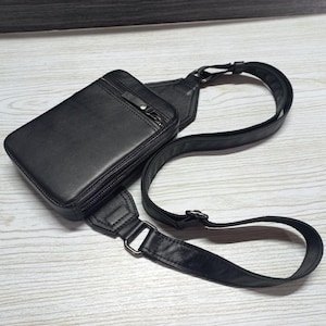 Sac à bandoulière en cuir véritable, sac à bandoulière décontracté pour homme, sac pour homme, sac à bandoulière pour homme, cadeau d'anniversaire, accessoires en cuir pour homme
