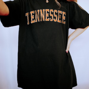 Comfort Colors® Shirt, Tennessee Shirt, Tennessee Vintage, Tennessee Football, Game Day Shirt, Tennessee Travel, Retro Style Shirt immagine 2
