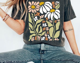 Flowers Tshirt, Boho Wildflowers, Floral Shirt, Comfort Colors® Shirt, Nature Lover Gift, Botanical Shirt, Oversized Boho Shirt