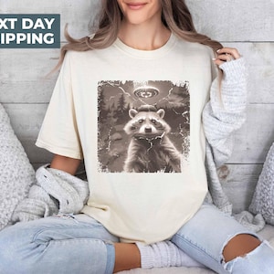 Comfort Colors® Raccoon Ufo Funny Graphic Tee, Retro Alien T Shirt, Vintage Style Raccoon, Meme T Shirt, Raccoon Lovers Gift, Trendy Shirt