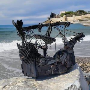 vintage black pearl caribbean ship model, custom handmade wooden boats, special gifts, collectible caribbean pirate ship