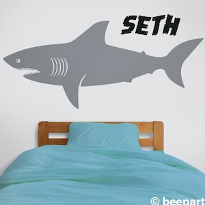 Personalisierte Haifisch-Vinylwandaufkleber: Meeresbewohner-Wandkunst