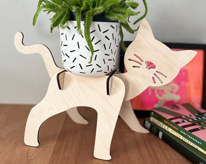 Cat plant stand for indoor plants cat shaped wood plant holder for house plants cat design, cat shaped house plant stand pedestal