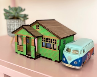 California Craftsman bookshelf miniature house Arts and Crafts wooden book nook house 1:48 scale