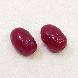 Vintage Handmade Japanese Glass Beads, Vintage Cranberry Red Dimpled Beads, 18mm, 2 pieces