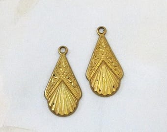 Vintage mässingshängen i art deco-stil, berlocker, droppar, 18 mm, 2 stycken