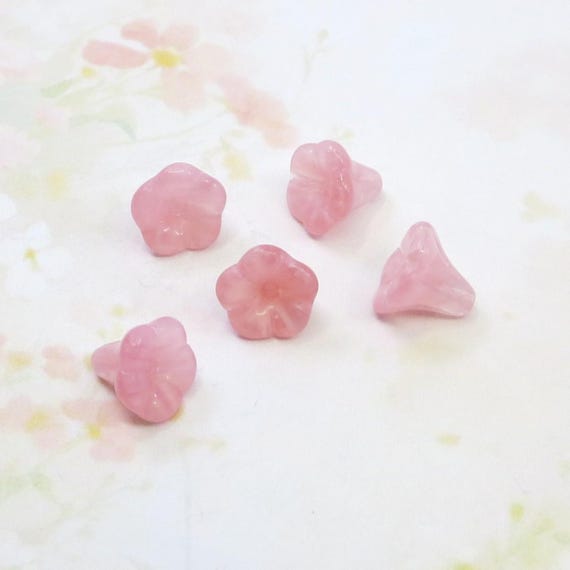 ヴィンテージドイツガラスフラワービーズ、ピンクの花、14 mm、2個