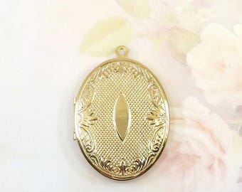 Brass Oval Locket, Gold Plated, Ornate Textured Design, US Made, 1 piece